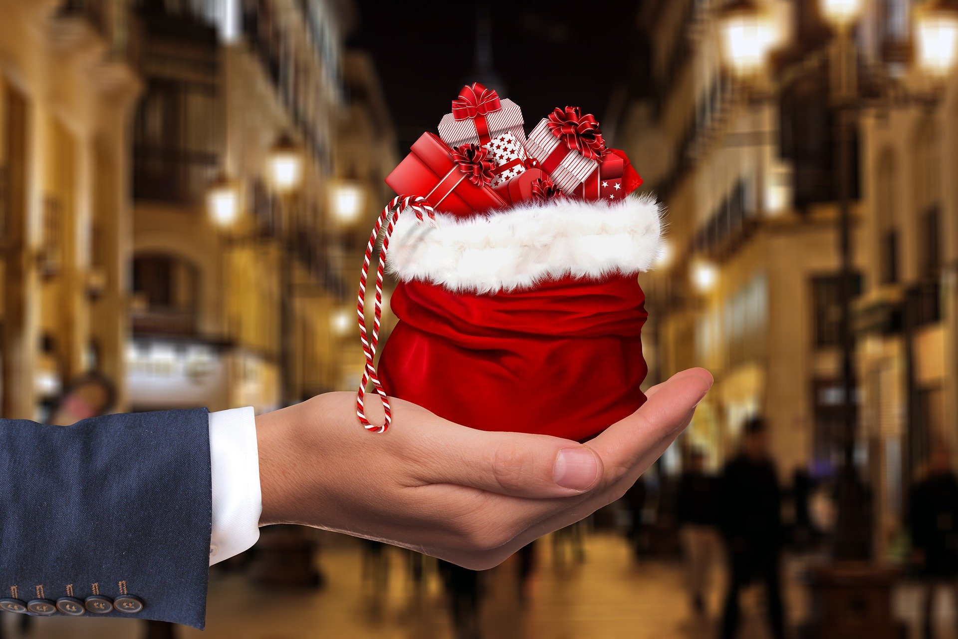 christmas-2951662_1920.jpg